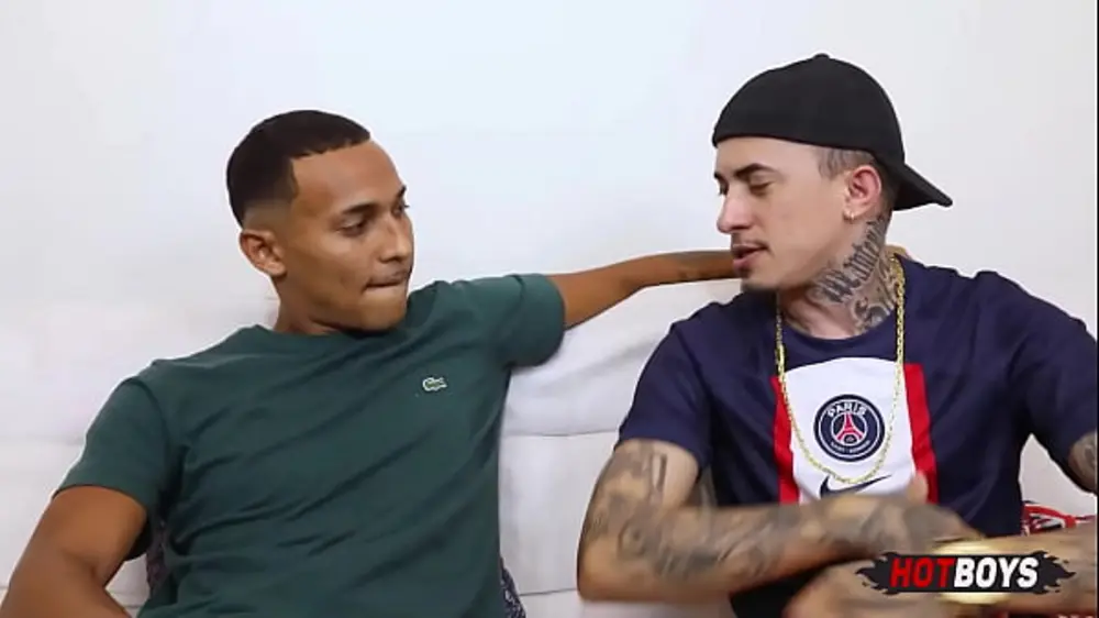 Desejo entre homens: Pirocas tesudas em gays safados!